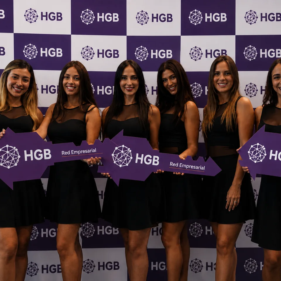Empresarios de HG Business reunidos